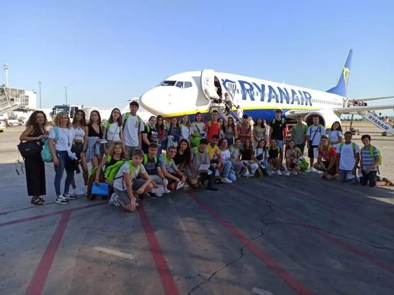 Lee más sobre el artículo Un Verano Inolvidable en Irlanda: Descubre la Magia del Aprendizaje de Inglés